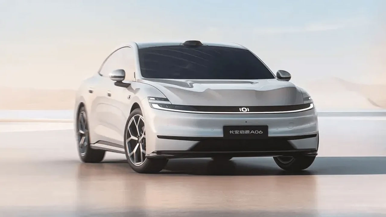 বিশ্বে প্রথম সোডিয়াম আয়ন ব্যাটারিযুক্ত গাড়ি আনছে চ্যাংগান